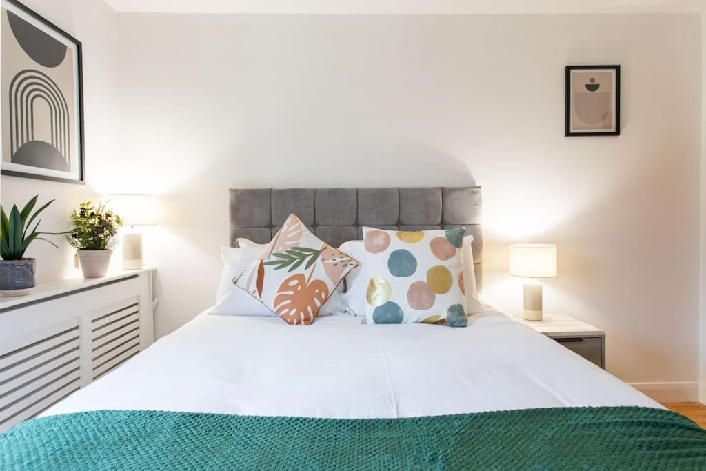 Best City Centre Luxurious Home Free Parking Belfast Exterior foto